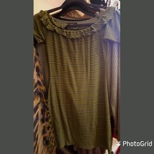 3/10$💝green striped dress